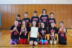 少女ミニバスケットボール優勝鶴ケ峰地区