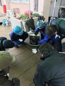 Gas-type generator handling training photos