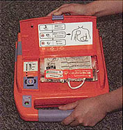 รูปของ AED ( NIHON KOHDEN CORPORATION )