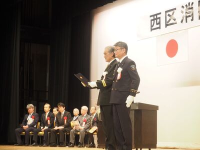 Cảnh sát trưởng Iimura và Cảnh sát trưởng Wachi tuyên thệ phòng chống thiên tai