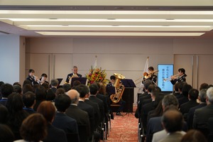 令和７年度横浜市職員退職式の写真