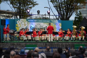 新横浜パフォーマンスの写真