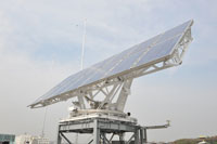 追尾式太陽光発電設備の画像
