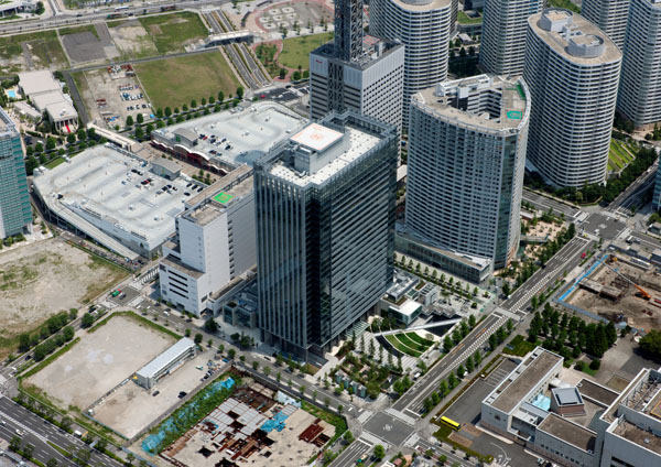 みなとみらいグランドセントラルタワー　南側鳥瞰