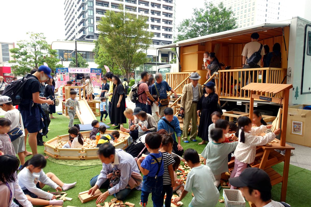 木育トラック写真２