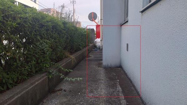 室外機の設置前（1階建物周り）