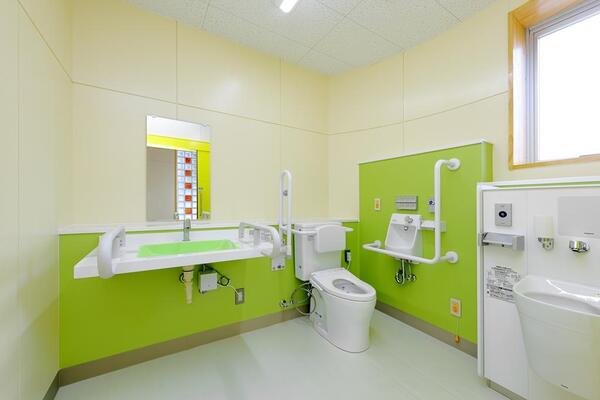 1階多目的トイレの写真