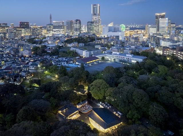 ふれあいコーナー夜景空撮の写真