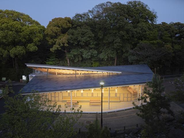 ふれあいコーナー夜景外観の写真