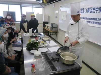 昨年度の様子（調理）