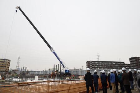 日本に４台しかないラフタークレーンの写真