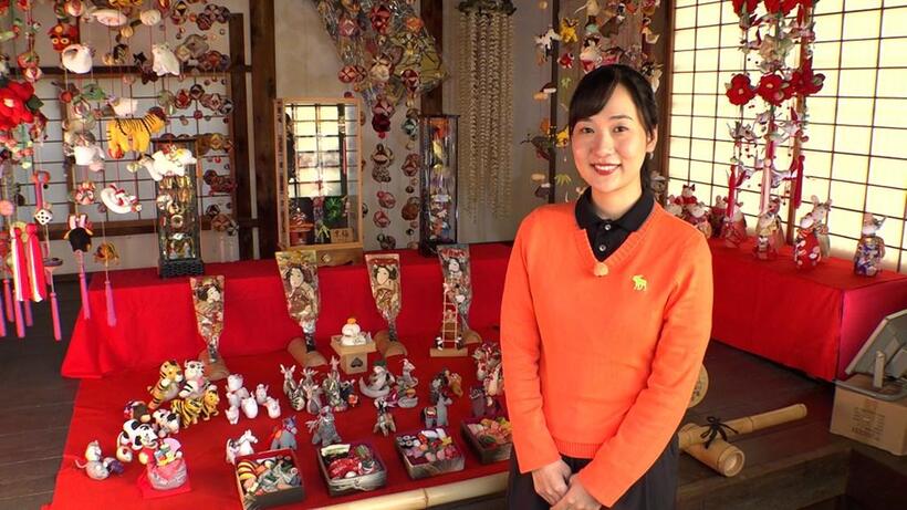 画像：クリスマスマーケットを楽しむナビゲーター