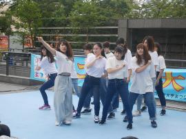 Felis Jogakuin University "children's hip hop club Honeys"