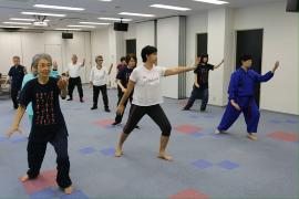 活動の様子（太極拳）