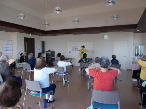 いきいきシニア体操活動の様子