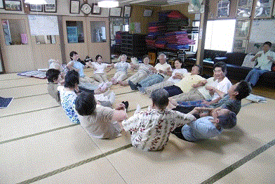 活動の様子の写真1