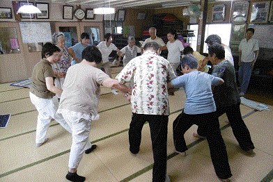 活動の様子の写真2