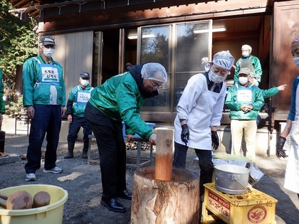 餅つき