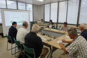 役員会の様子
