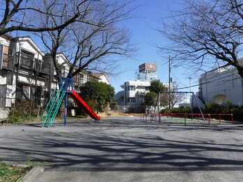 สวนสาธารณะที่ 5 นิอิมะชิ