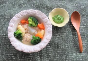 From babies to adults ♪ Image of everyone's feast soup
