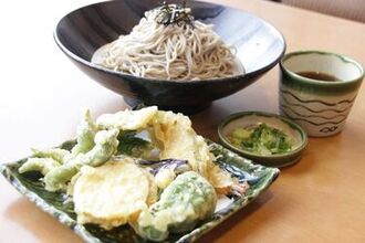 Soba tempura rau củ Hodogaya