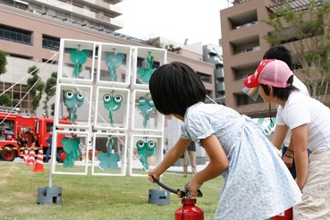 水消火器的当てゲームの写真