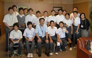 区長室集合写真