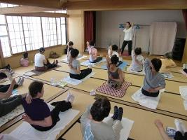 肩甲骨の周りの筋肉を意識をしての画像