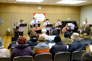 ⑬楽器演奏　磯子こーかいどーず