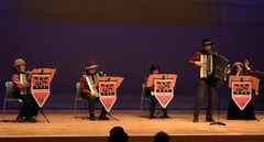 Hiệp hội tình yêu đàn accordion Yokohama