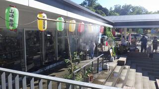 新設されたミストシャワーの様子