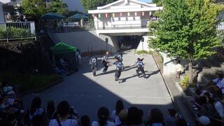 ステージでのキッズダンスの様子２