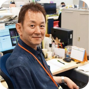 Lecturer Tadashi Kobayashi