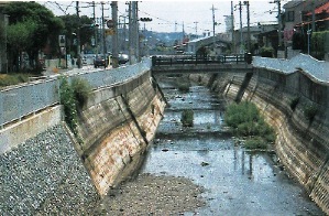 阿久和川の画像