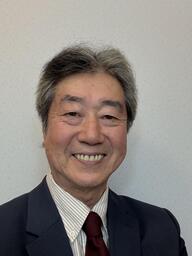 講師　遠山顕先生の写真