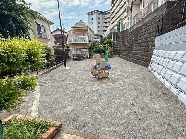 片倉第二公園　全景１