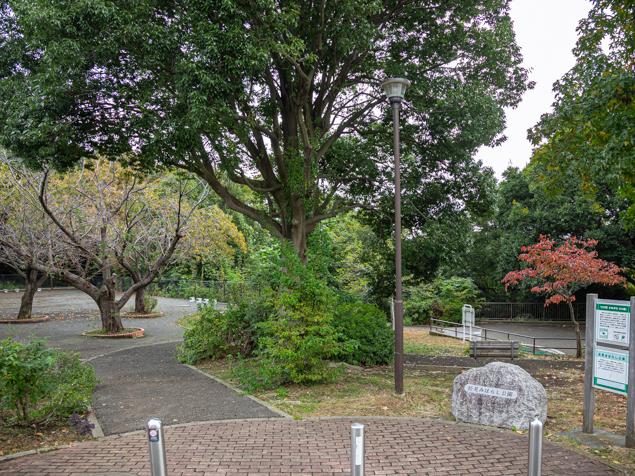 松見みはらし公園　入口付近