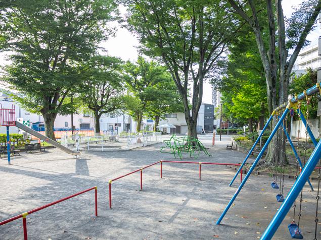 西神奈川公園　全景２