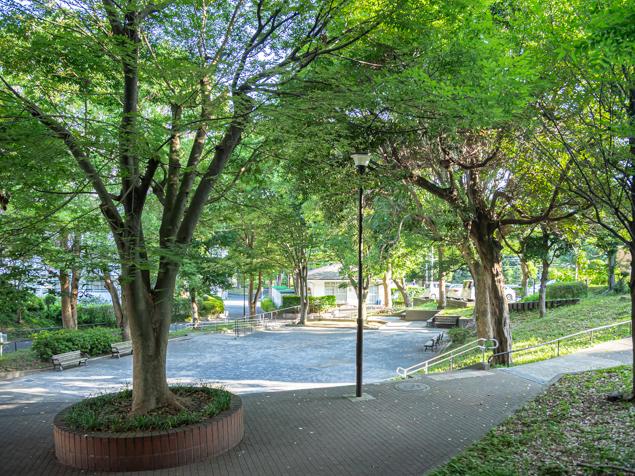 西神大寺公園　広場上からの景色