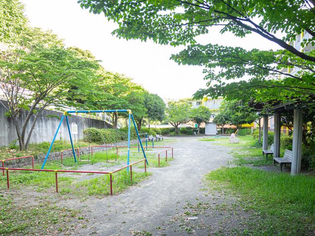 西寺尾三丁目公園　全景２