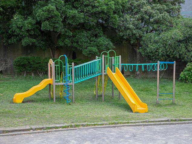 西寺尾第五公園　複合遊具