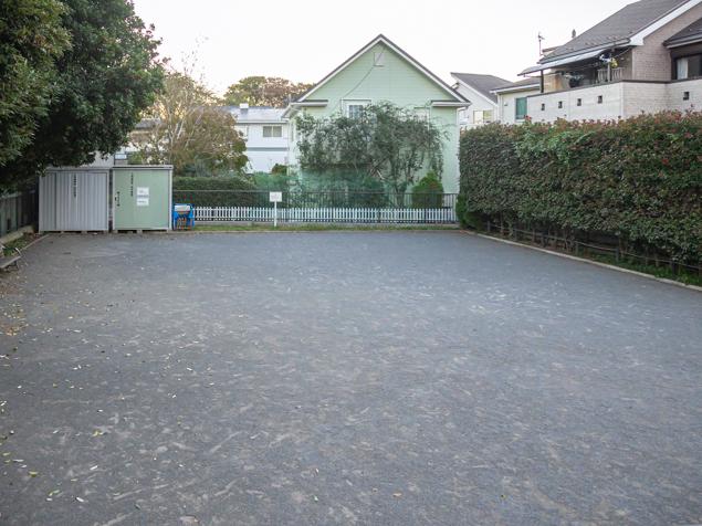 六角橋五丁目公園　広場