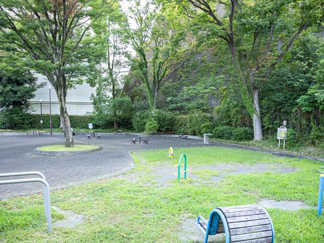 沢渡公園　全景２