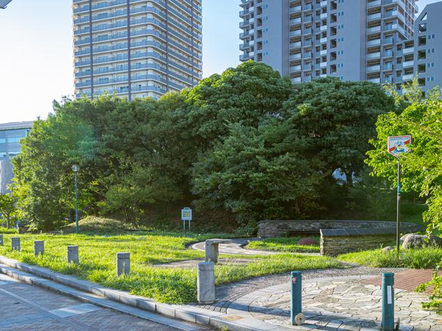 新子安もくれん公園　全景