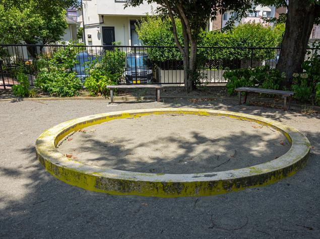 菅田西長谷公園　砂場