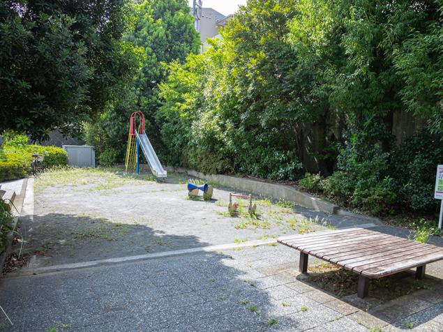菅田町松葉公園　全景