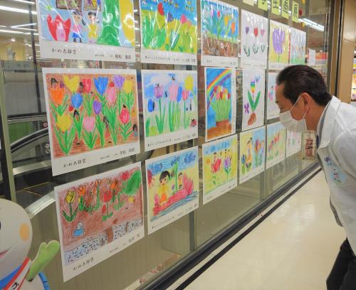 展示見学の写真