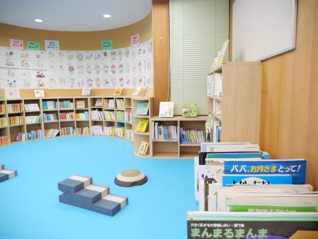 金沢図書館児童フロア