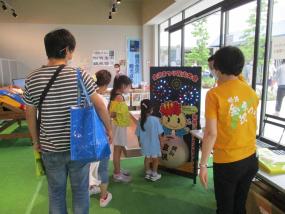 ぼたんちゃん募金箱の画像